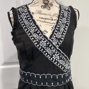 Front Crossover Black Wrap Hand Embroidered Top Size Medium